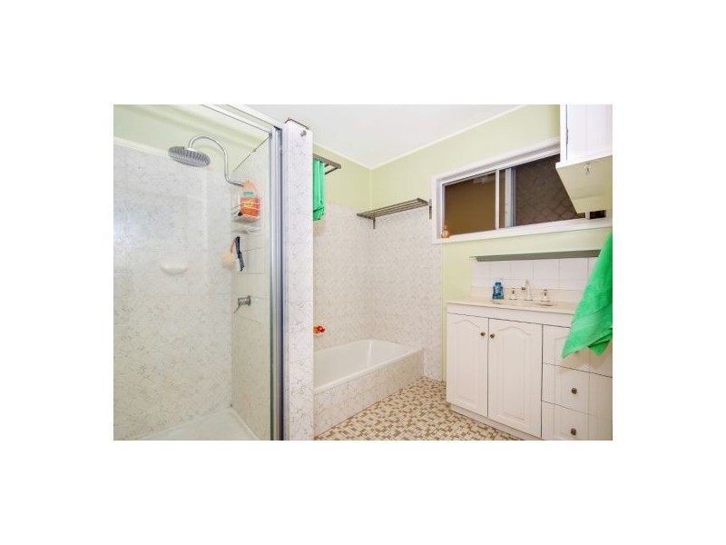 6 Panama Street, Wishart QLD 4122