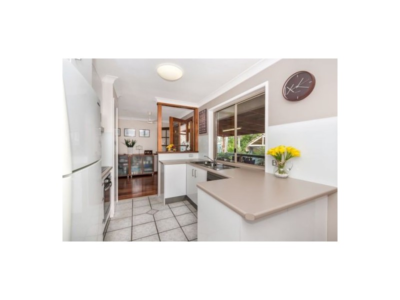 14 Andree Place, Wishart QLD 4122