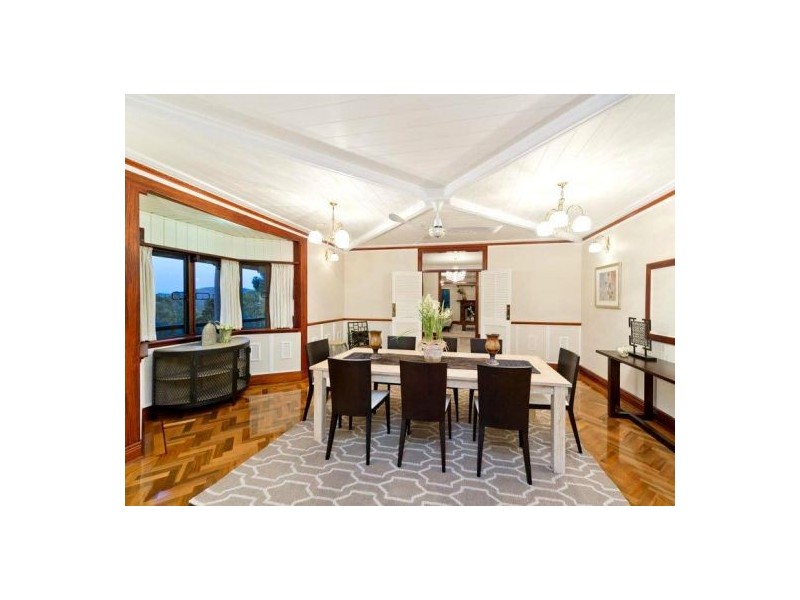 33 Tullira St, The Gap QLD 4061