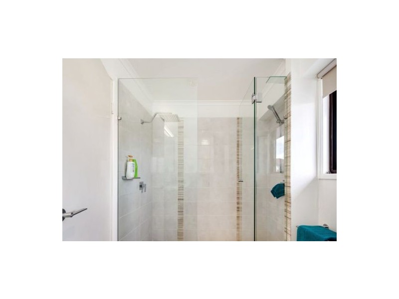 12 Harvey Place, Wishart QLD 4122