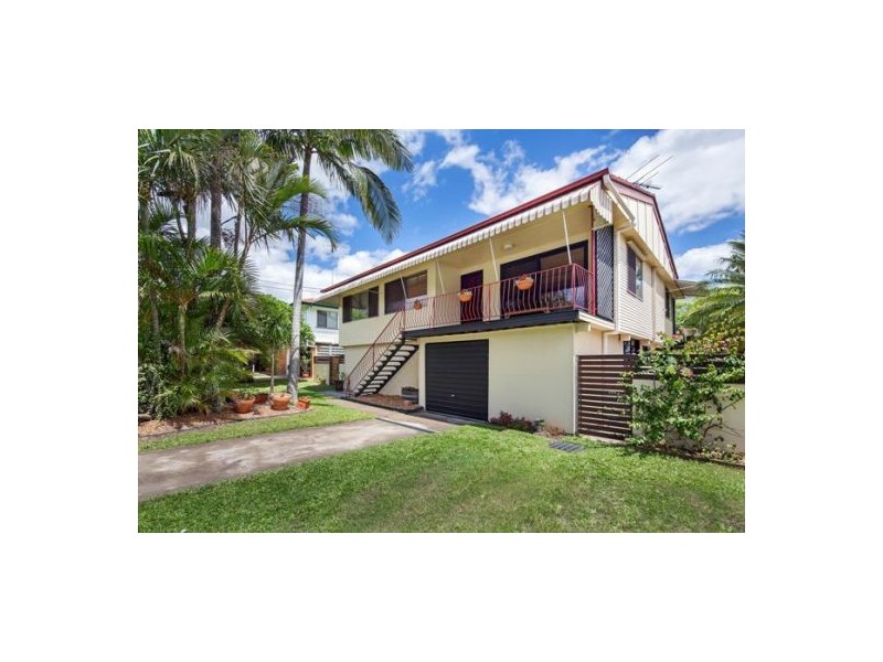 6 Togar Street, Mansfield QLD 4122