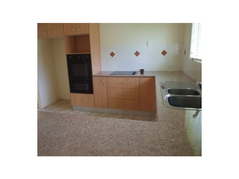 6 Barcelona Street, Wishart QLD 4122