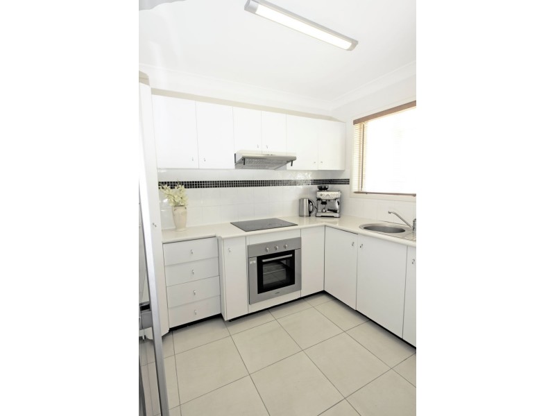 27/28 Stackpole Street, Wishart QLD 4122