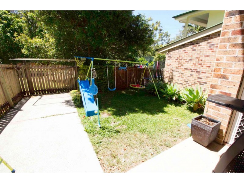 27/28 Stackpole Street, Wishart QLD 4122