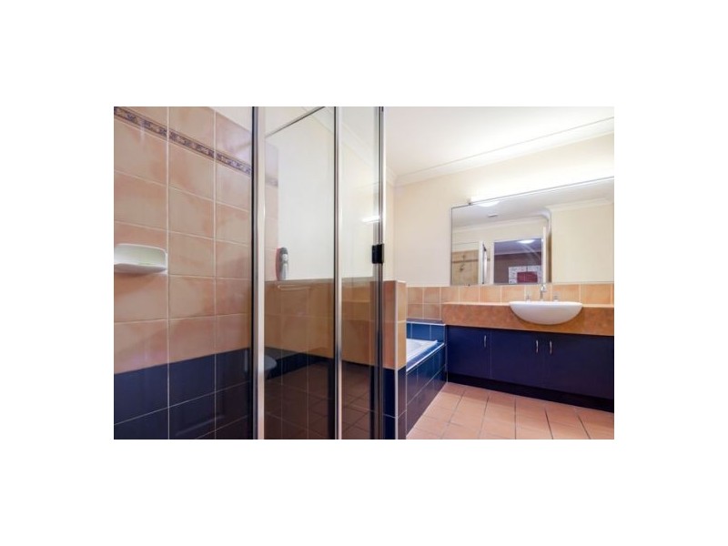 9 / 68 Timaru Crescent, Eight Mile Plains QLD 4113