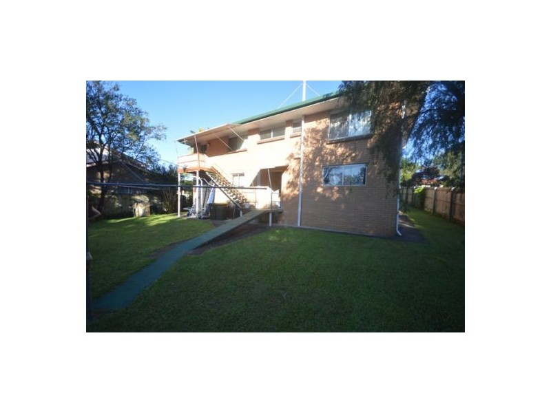 26 Lilyvale Street, Mansfield QLD 4122