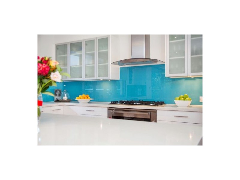 38 Lomandra Pl, Chapel Hill QLD 4069