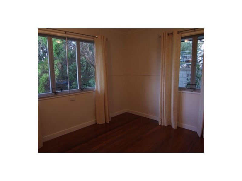 24 Thurlby Street, Upper Mount Gravatt QLD 4122