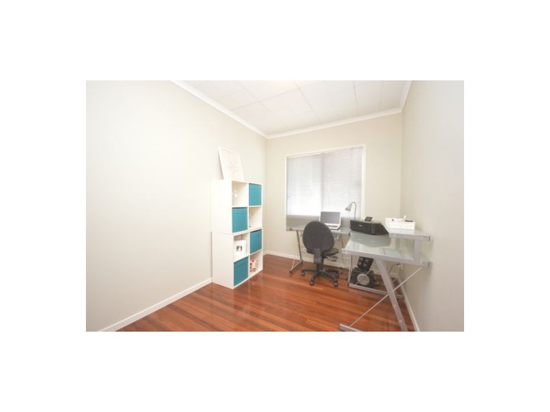 91 Newnham Road, Mount Gravatt East QLD 4122