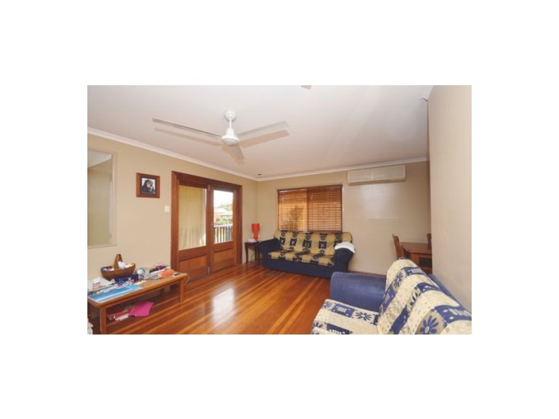 17 Fair Street, Wishart QLD 4122