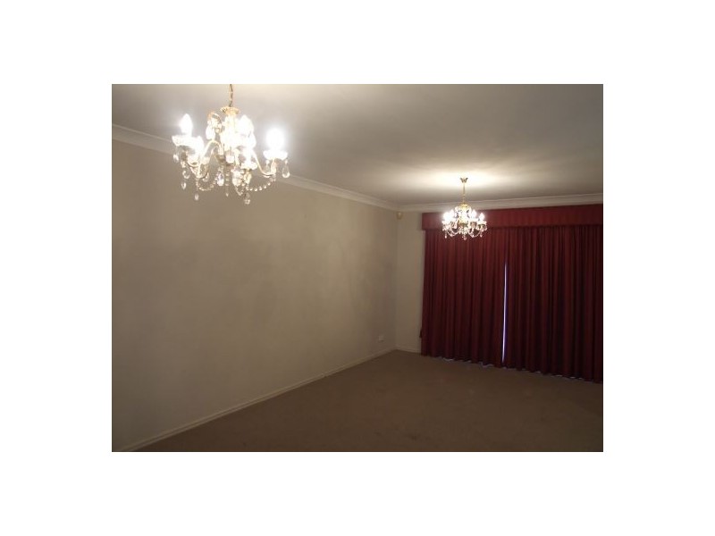 18 Lewis Street, Coopers Plains QLD 4108