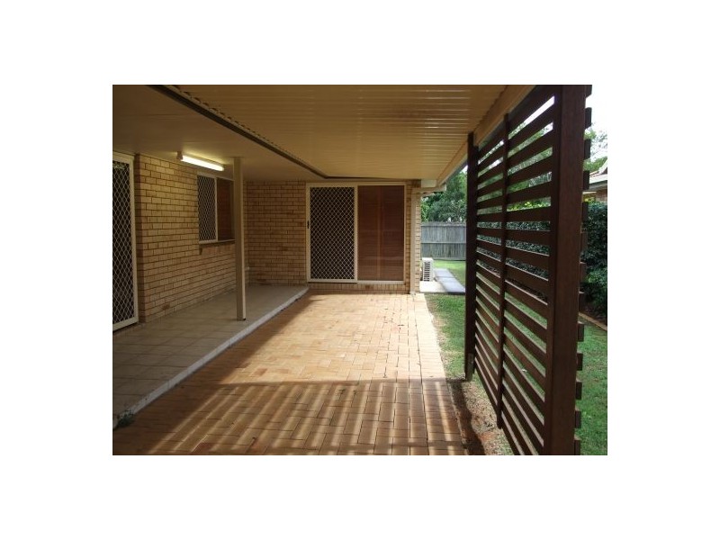 18 Lewis Street, Coopers Plains QLD 4108