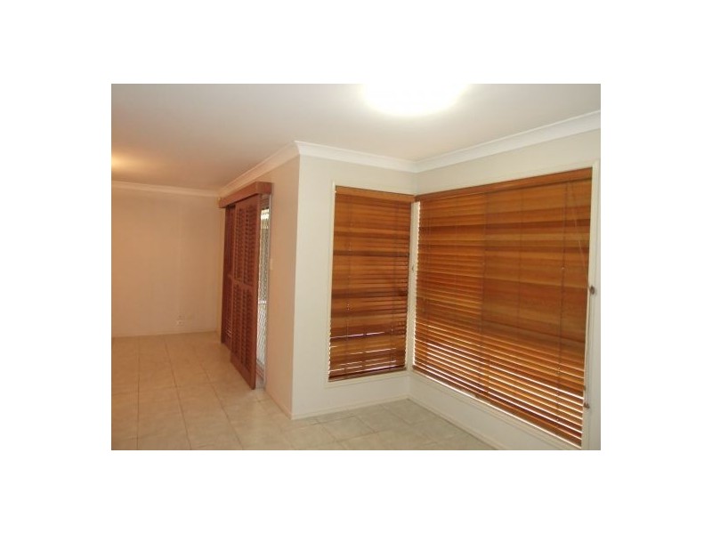 18 Lewis Street, Coopers Plains QLD 4108