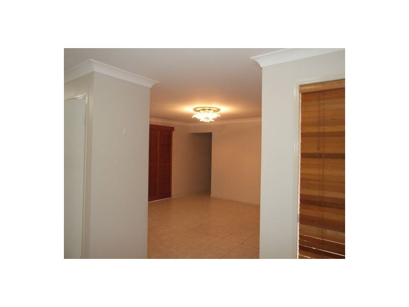 18 Lewis Street, Coopers Plains QLD 4108