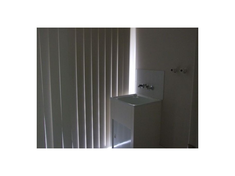 18 Lewis Street, Coopers Plains QLD 4108