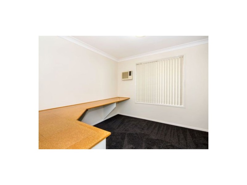 11 Coventry Place, Wishart QLD 4122