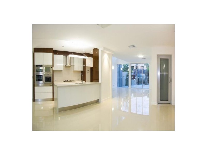 3/56 Stanhill Drive, Surfers Paradise QLD 4217