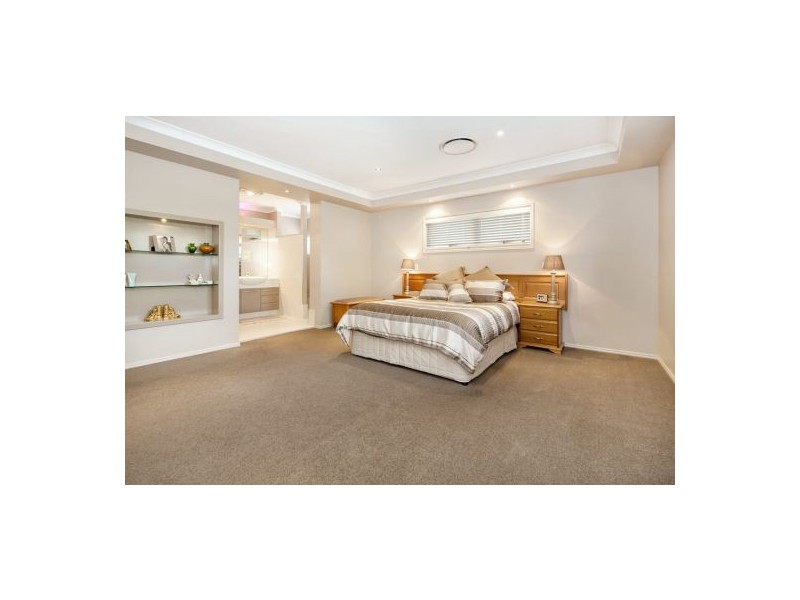 98 Hibiscus Close, Wishart QLD 4122