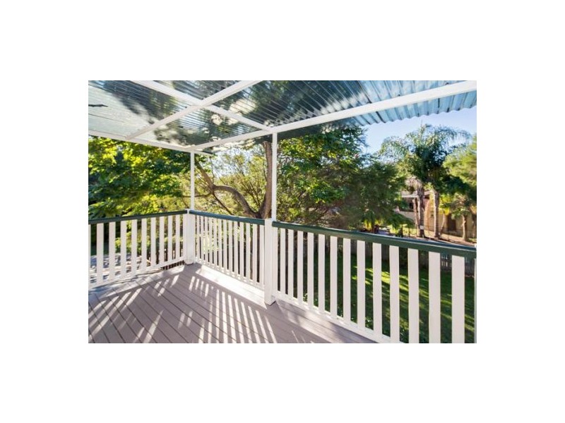 16 Karoonda Crescent, Rochedale South QLD 4123