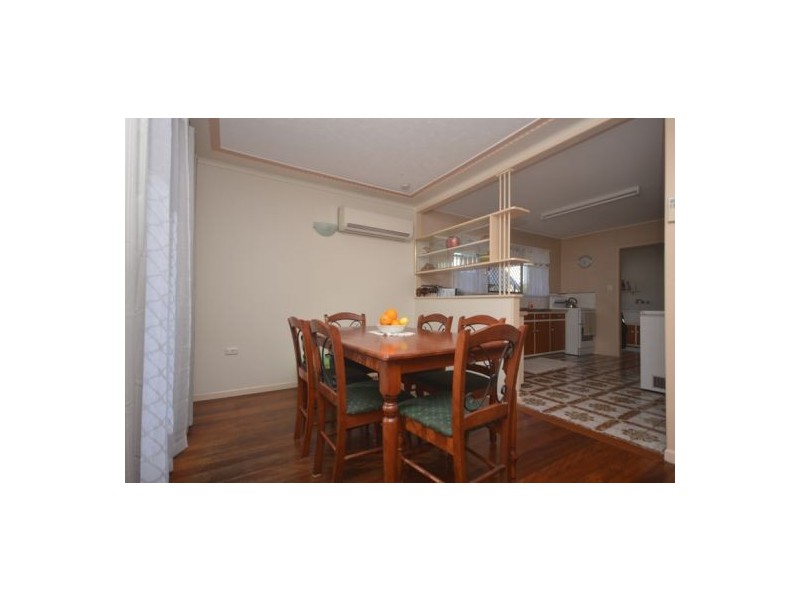 300 Newnham Road, Wishart QLD 4122