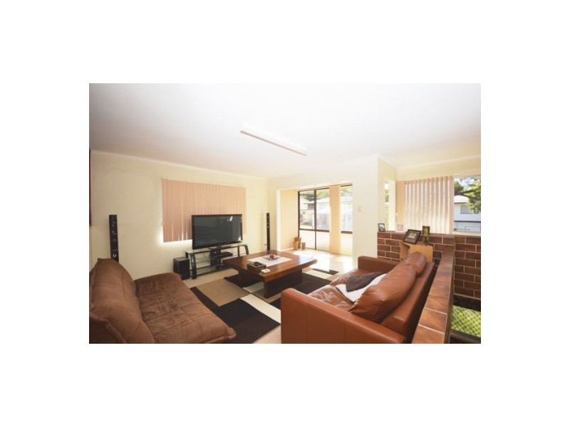 7 Tunney Street, Wishart QLD 4122