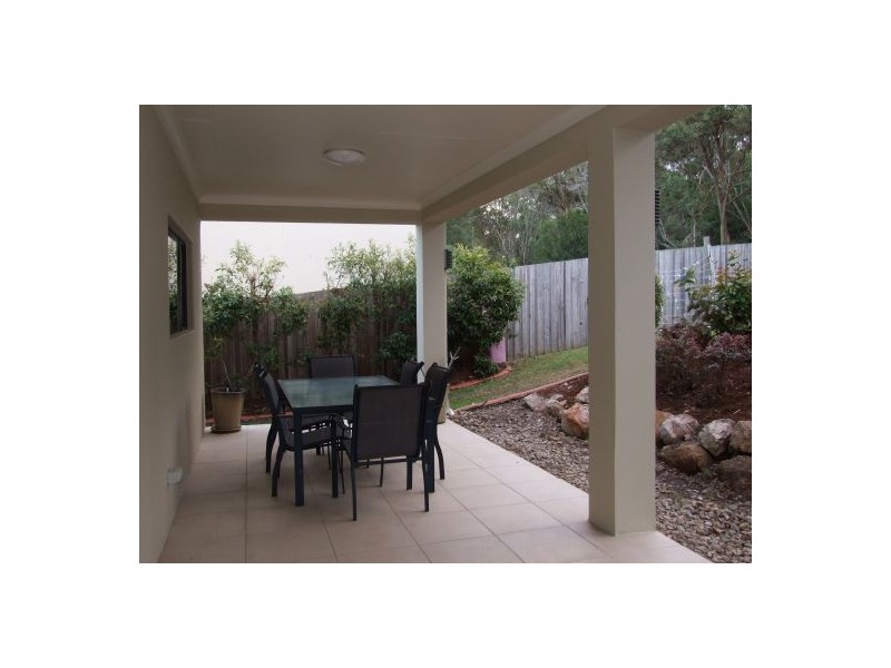 18 Monte Carlo Street, Wishart QLD 4122
