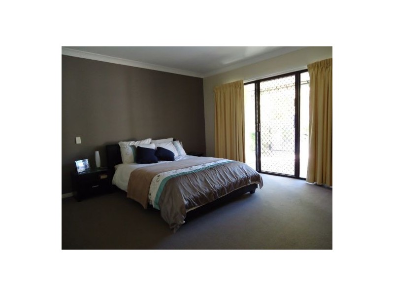 7 Grande Terrece, Helensvale QLD 4212