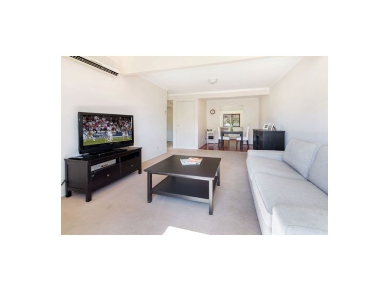 22 / 5 Rowe Close, Wishart QLD 4122