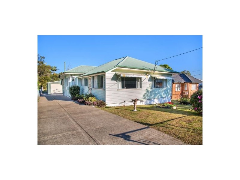 159 Seville Rd, Holland Park QLD 4121