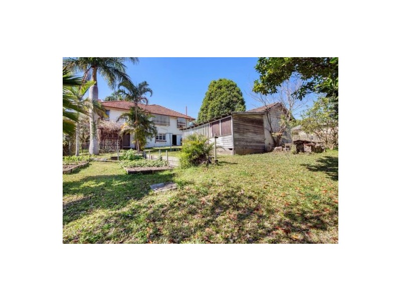 61 Burn Street, Camp Hill QLD 4152