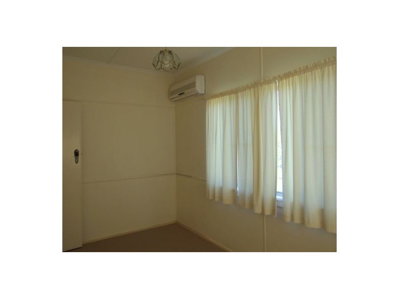 85 Creek Road, Mount Gravatt East QLD 4122