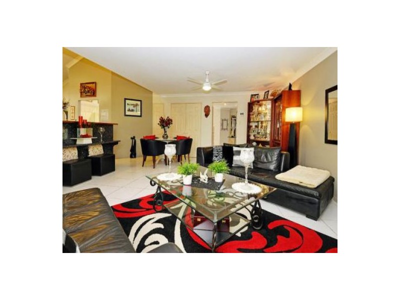 27 Delacroix Place, Mackenzie QLD 4156