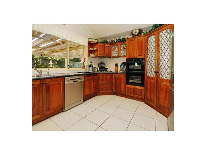 27 Delacroix Place, Mackenzie QLD 4156