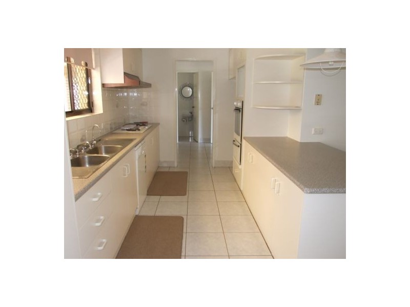 36 Panama Street, Wishart QLD 4122