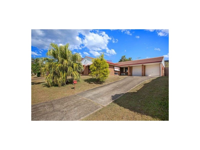 38 Greenland Street, Wishart QLD 4122