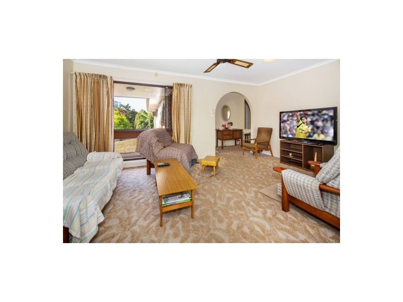 38 Greenland Street, Wishart QLD 4122