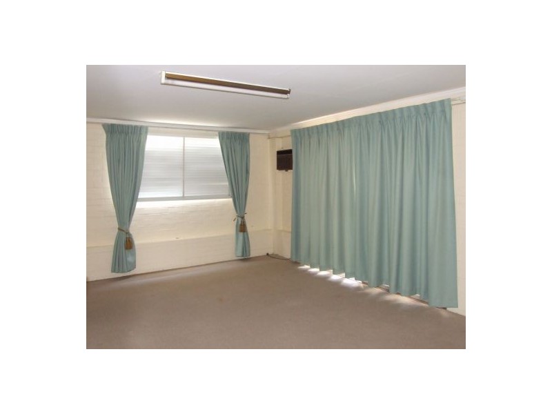 1 Miandetta Street, Mansfield QLD 4122