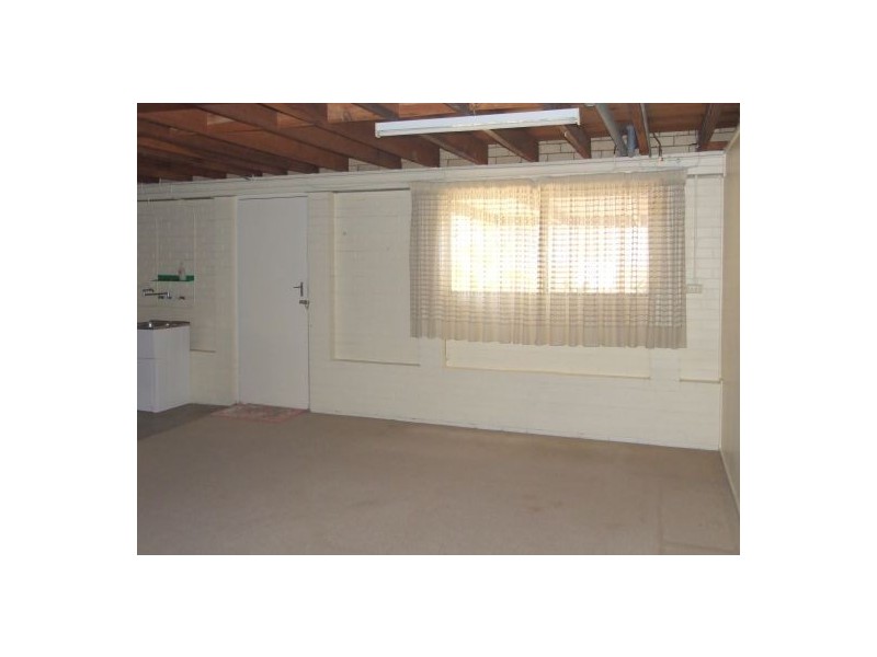 1 Miandetta Street, Mansfield QLD 4122