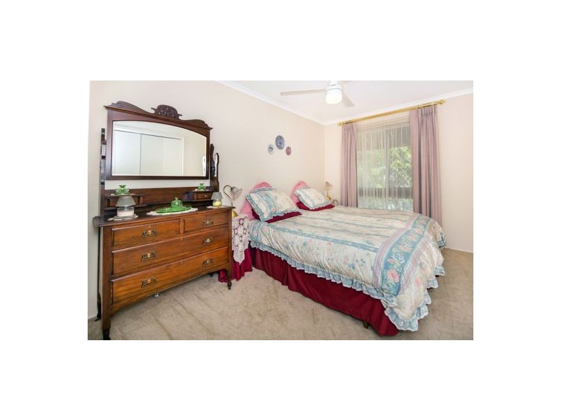 2 Avenell Street, Wishart QLD 4122