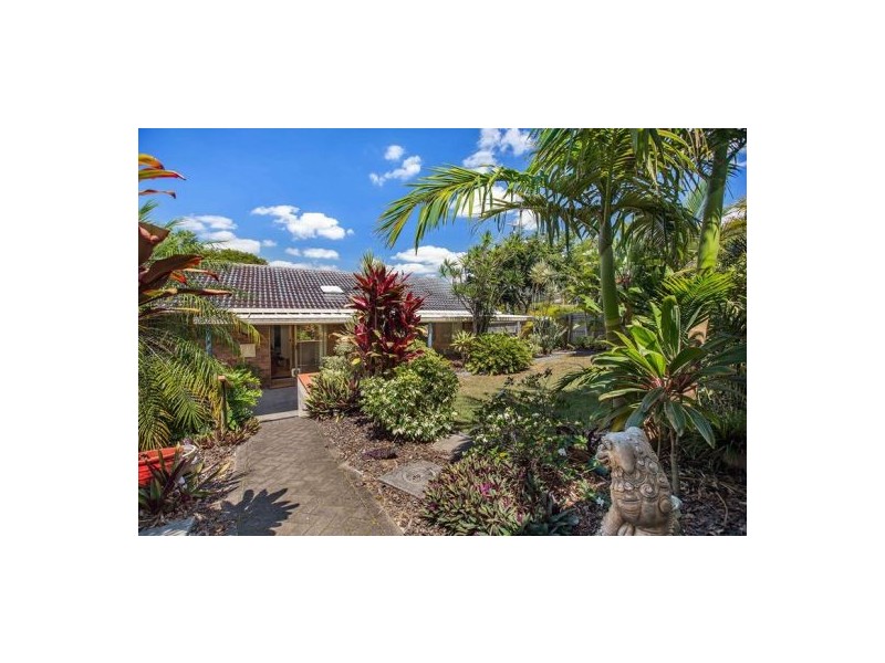 2 Avenell Street, Wishart QLD 4122