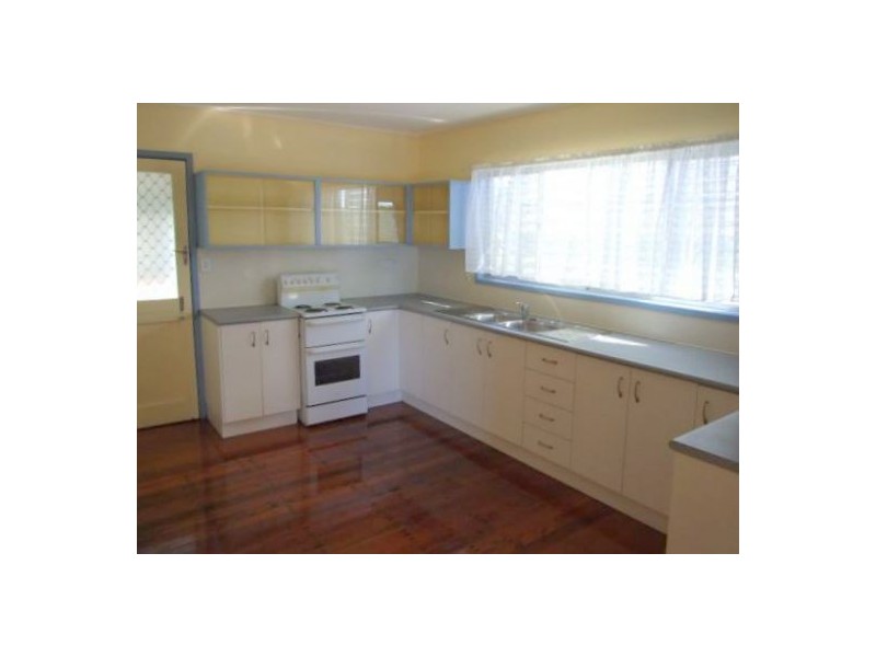 121 Mt Gravatt Capalaba Road, Upper Mount Gravatt QLD 4122