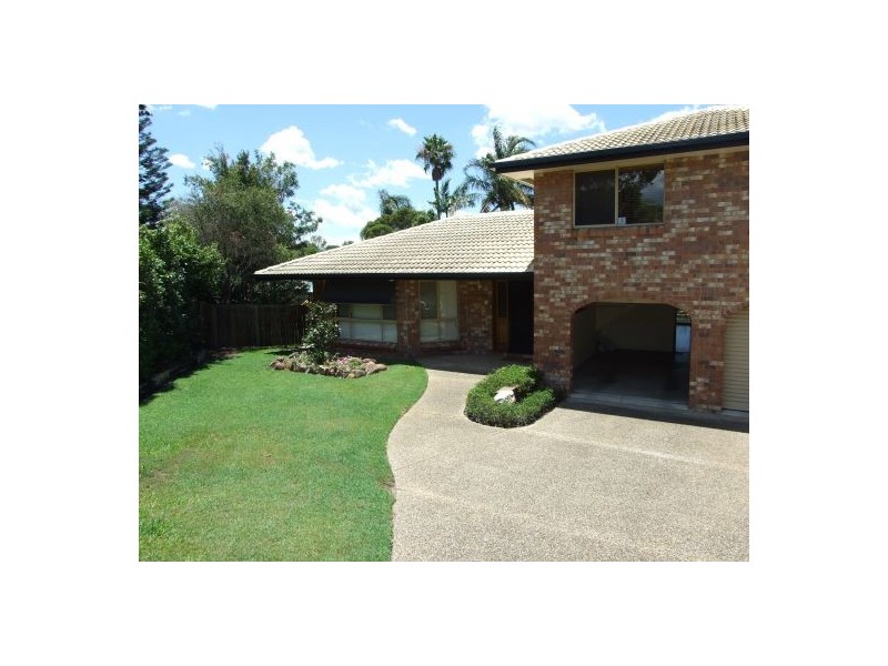 14 Andalucia Court, Wishart QLD 4122