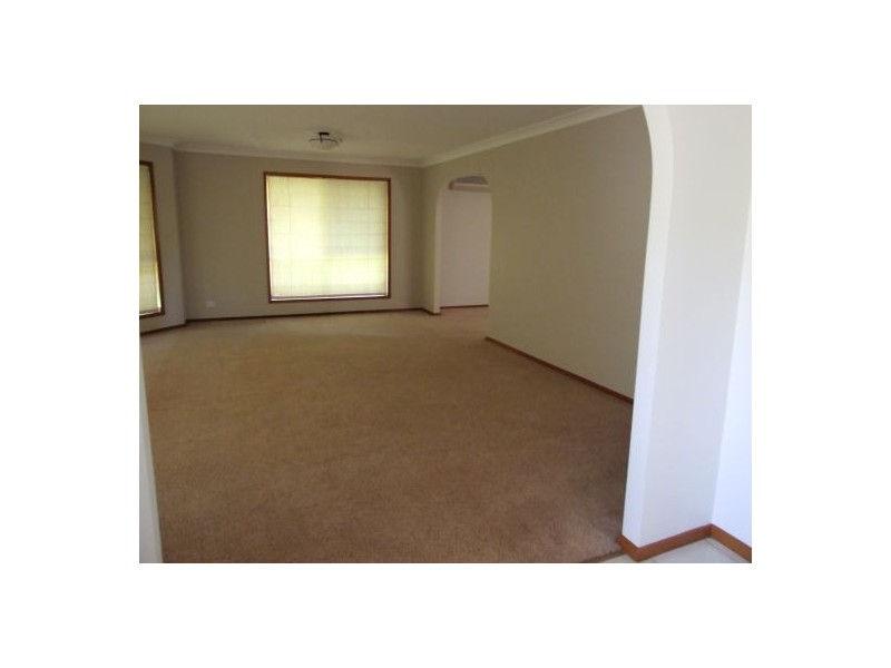 14 Andalucia Court, Wishart QLD 4122