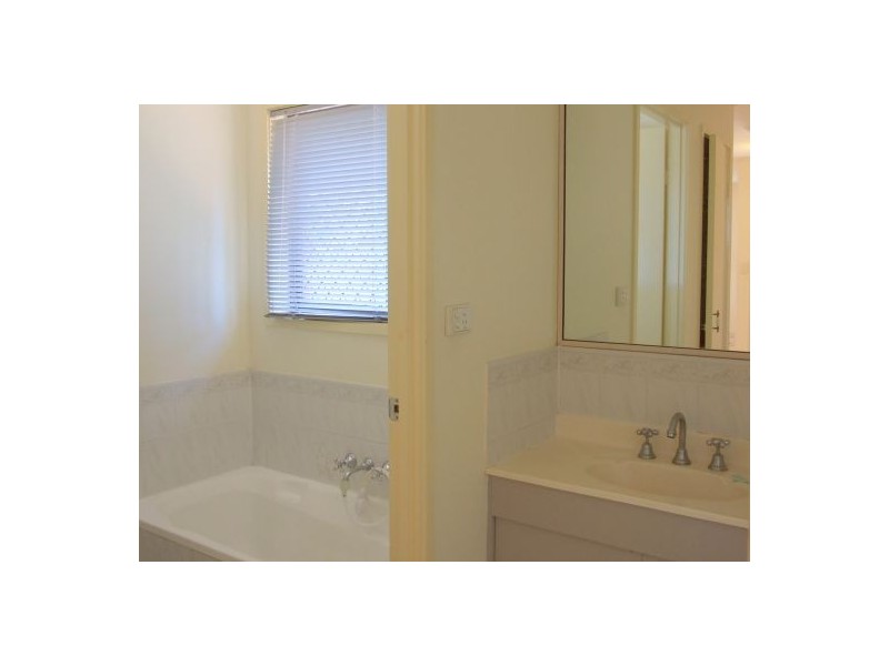 42 Miles Platting Road, Eight Mile Plains QLD 4113