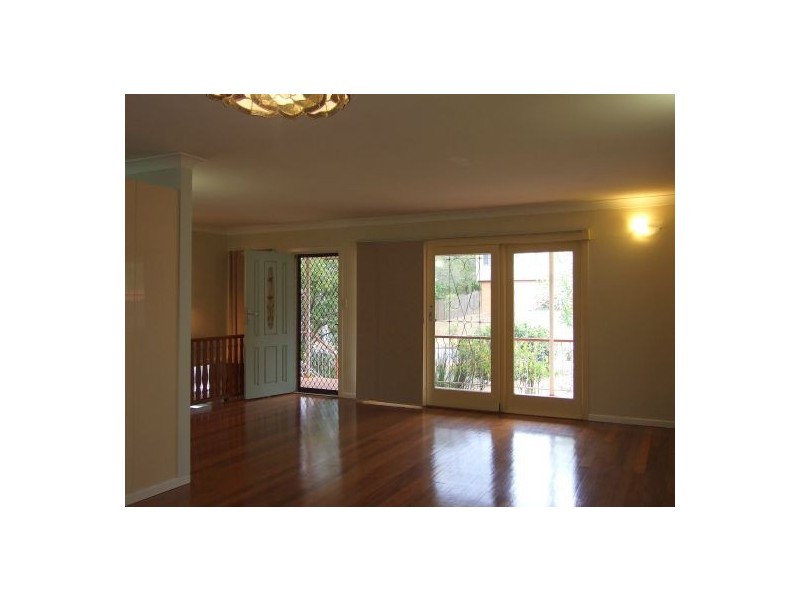 22 Garie Street, Wishart QLD 4122