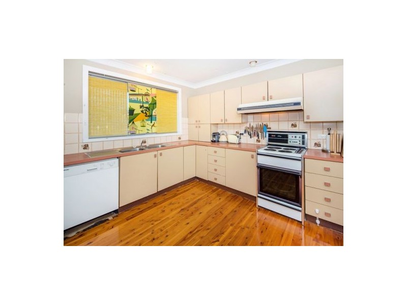 40 Cresthaven Drive, Mansfield QLD 4122