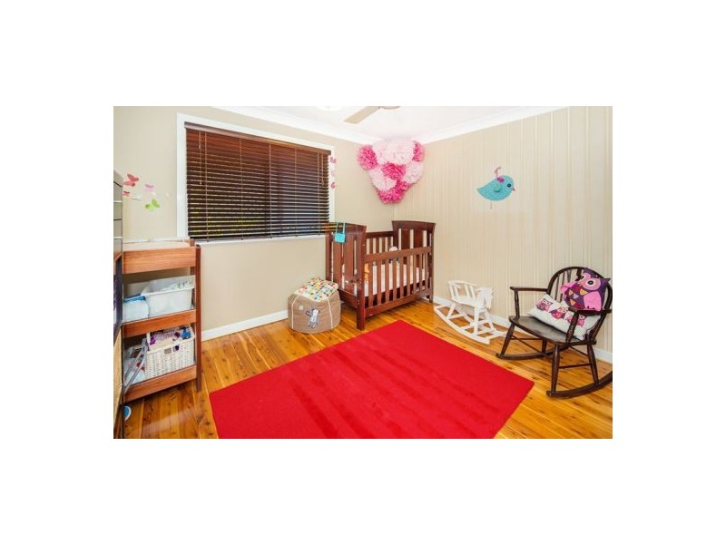 40 Cresthaven Drive, Mansfield QLD 4122