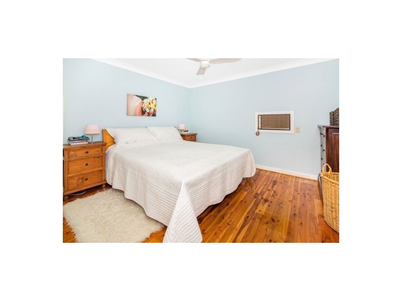 40 Cresthaven Drive, Mansfield QLD 4122