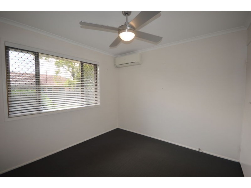 24 Frinton Street, Wishart QLD 4122