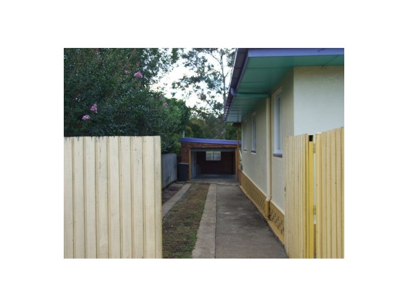 305 Newnham Road, Upper Mount Gravatt QLD 4122